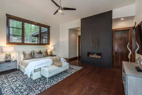 8262 Ehrman Dr, Truckee, CA 96161 photo 10