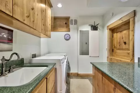 14489 Reed Ave, Truckee, CA 96161 photo 21