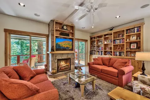 14489 Reed Ave, Truckee, CA 96161 photo 8