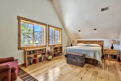 14489 Reed Ave, Truckee, CA 96161 photo 12