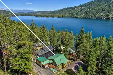 14489 Reed Ave, Truckee, CA 96161 photo 2