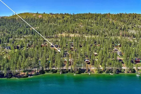14489 Reed Ave, Truckee, CA 96161 photo 3