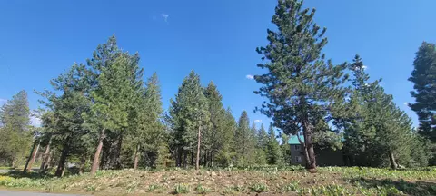 12495 Springbrook Pl, Truckee, CA 96161 photo 2