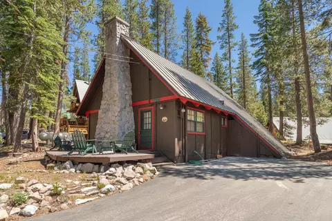 7318 Cascade Rd, Soda Springs, CA 95728