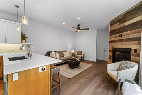 11357 Wolverine Cir, Truckee, CA 96161 photo 4