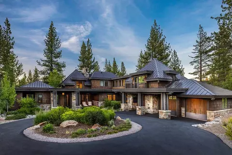 9630 Dunsmuir Way, Truckee, CA 96161
