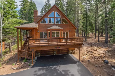 12029 Brookstone Dr, Truckee, CA 96161