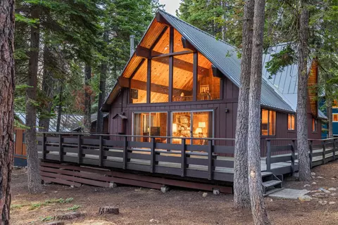 729 Chapel Ln, Tahoe City, CA 96145