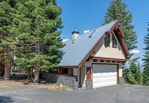 14291 Skislope Way, Truckee, CA 96161