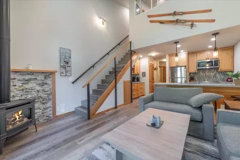 10150 Ski Ranch Rd # 411, Norden, CA 95724