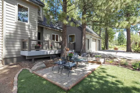 14856 Wolfgang Rd, Truckee, CA 96161