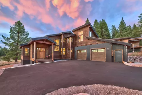 10728 Courtenay Ln, Truckee, CA 96161