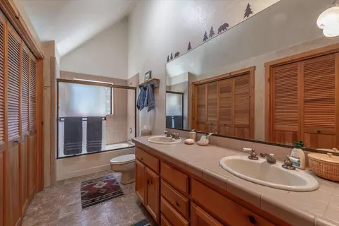 13251 Skiview Loop, Truckee, CA 96161 photo 19