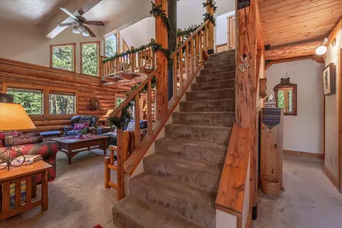 13251 Skiview Loop, Truckee, CA 96161 photo 8