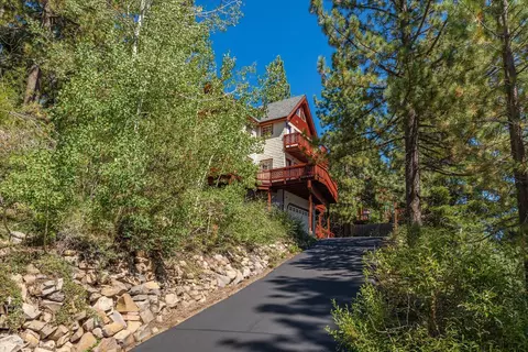 10185 Thomas Dr, Truckee, CA 96161 photo 6