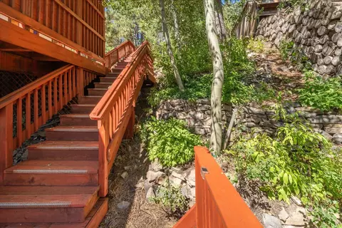 10185 Thomas Dr, Truckee, CA 96161 photo 7