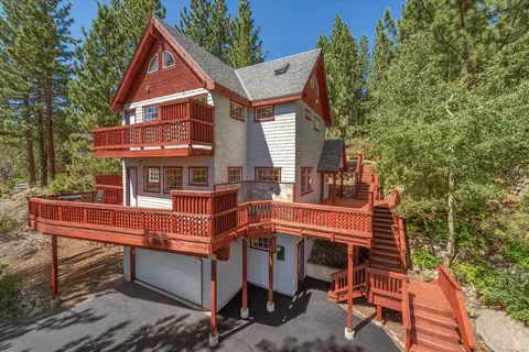 10185 Thomas Dr, Truckee, CA 96161 photo 2