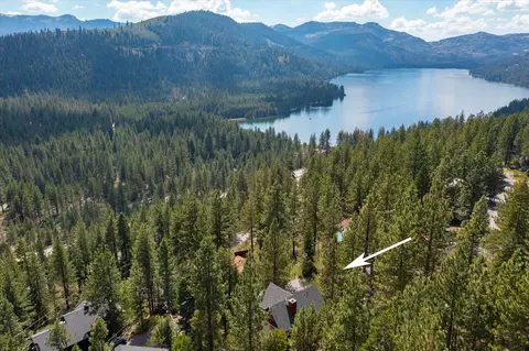 10185 Thomas Dr, Truckee, CA 96161 photo 4