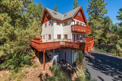 10185 Thomas Dr, Truckee, CA 96161 photo 3