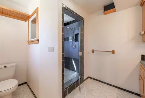 10185 Thomas Dr, Truckee, CA 96161 photo 15
