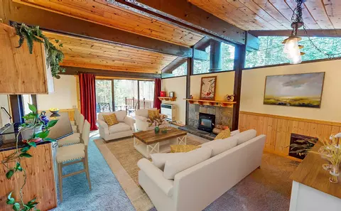16466 Northwoods Blvd, Truckee, CA 96161