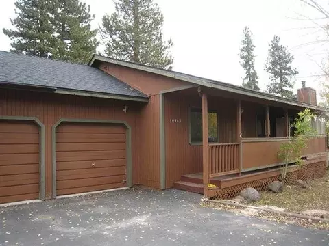 10945 Whitehorse Rd, Truckee, CA 96161