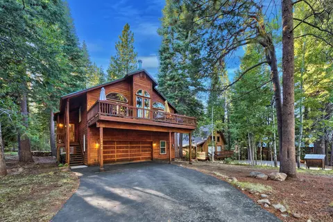 12416 Saint Bernard Dr, Truckee, CA 96161