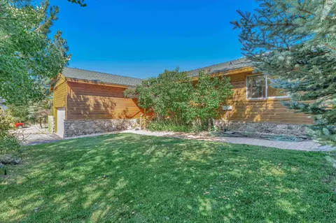 15326 Waterloo Cir, Truckee, CA 96161