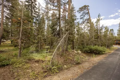 9318 Cascade Rd, Soda Springs, CA 95728