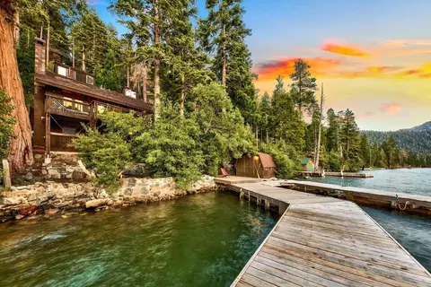 865 Fallen Leaf Rd, South Lake Tahoe, CA 96150