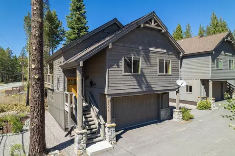 12901 Northwoods Blvd, Truckee, CA 96161