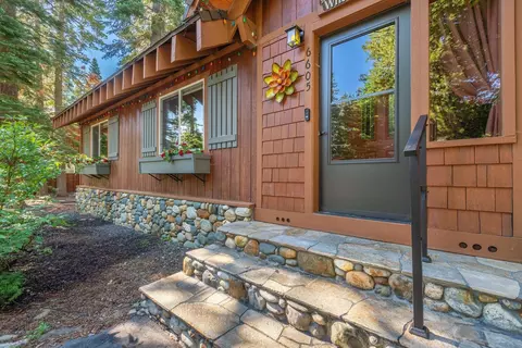 6605 Knobcone St, Homewood, CA 96141