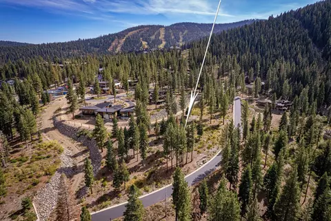 19085 Glades Pl, Truckee, CA 96161