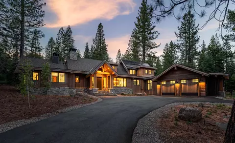 8827 Lahontan Dr, Truckee, CA 96161