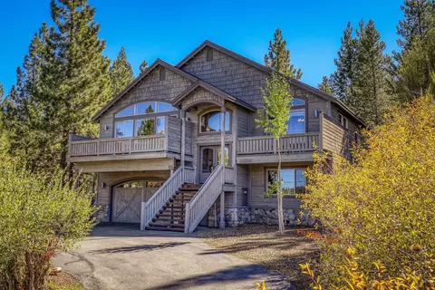 14060 Northwoods Blvd, Truckee, CA 96161
