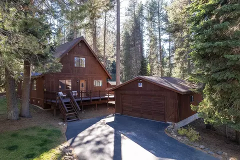 13030 Rainbow Dr, Truckee, CA 96161