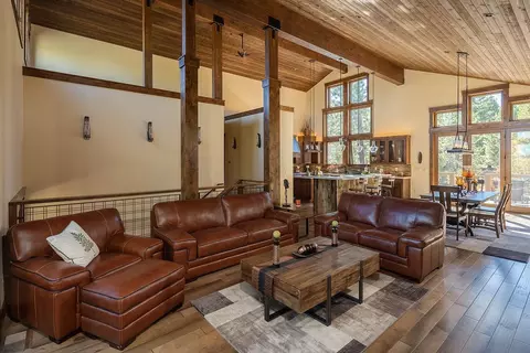 13170 Hillside Dr, Truckee, CA 96161 photo 3