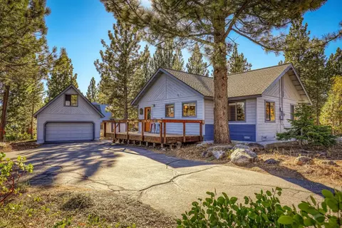 13318 Andermatt Ln, Truckee, CA 96161