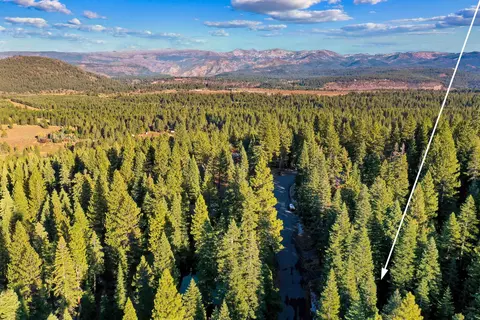 10782 Snowshoe Cir, Truckee, CA 96161