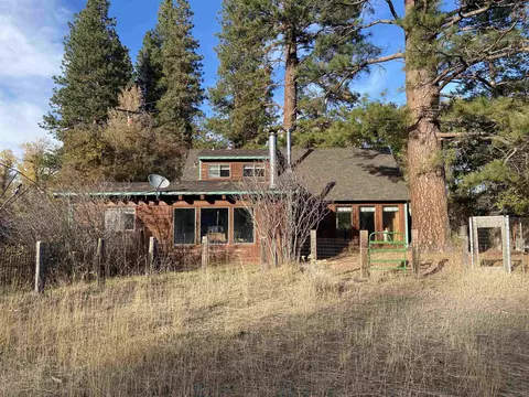 725 Lincoln St, Sierraville, CA 96126