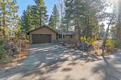 3960 Lacrosse Dr, Carnelian Bay, CA 96140