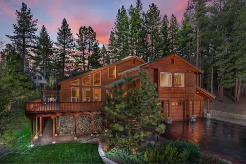 15876 Woodbridge Ln, Truckee, CA 96161