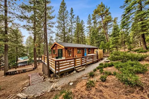8836 Rainbow Ave, Kings Beach, CA 96143