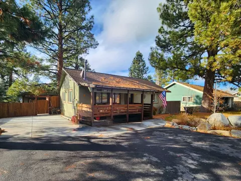 10387 Worchester Cir, Truckee, CA 96161