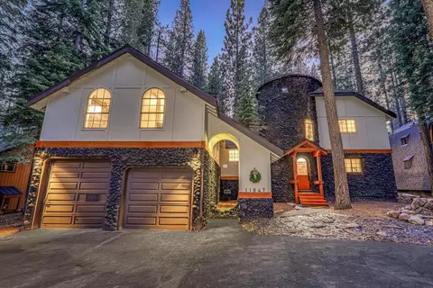 11847 Baden Rd, Truckee, CA 96161
