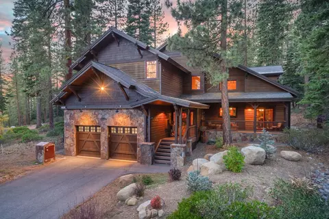 11924 Cavern Way, Truckee, CA 96161
