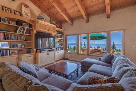 6025 N Lake Blvd, Carnelian Bay, CA 96140