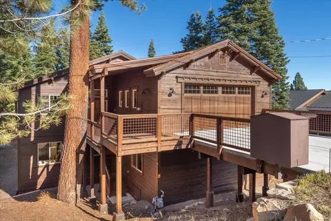 10955 Skislope Way, Truckee, CA 96161