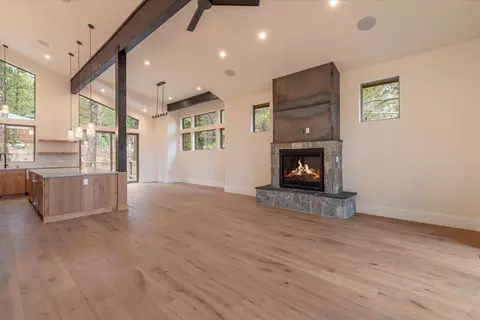 11697 Bennett Flat Rd, Truckee, CA 96161 photo 4