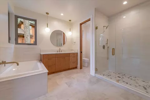 11697 Bennett Flat Rd, Truckee, CA 96161 photo 15